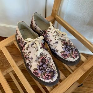 Floral Dr. Martens Doc Martens size 38